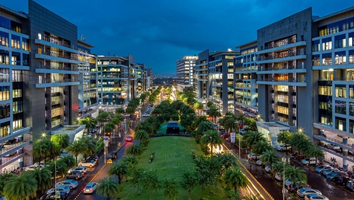 Golf Themed Luxury Residences