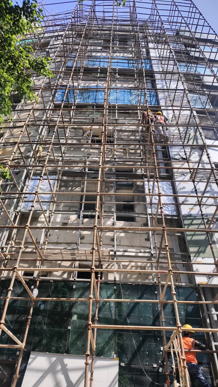 Glass Facade Installation
